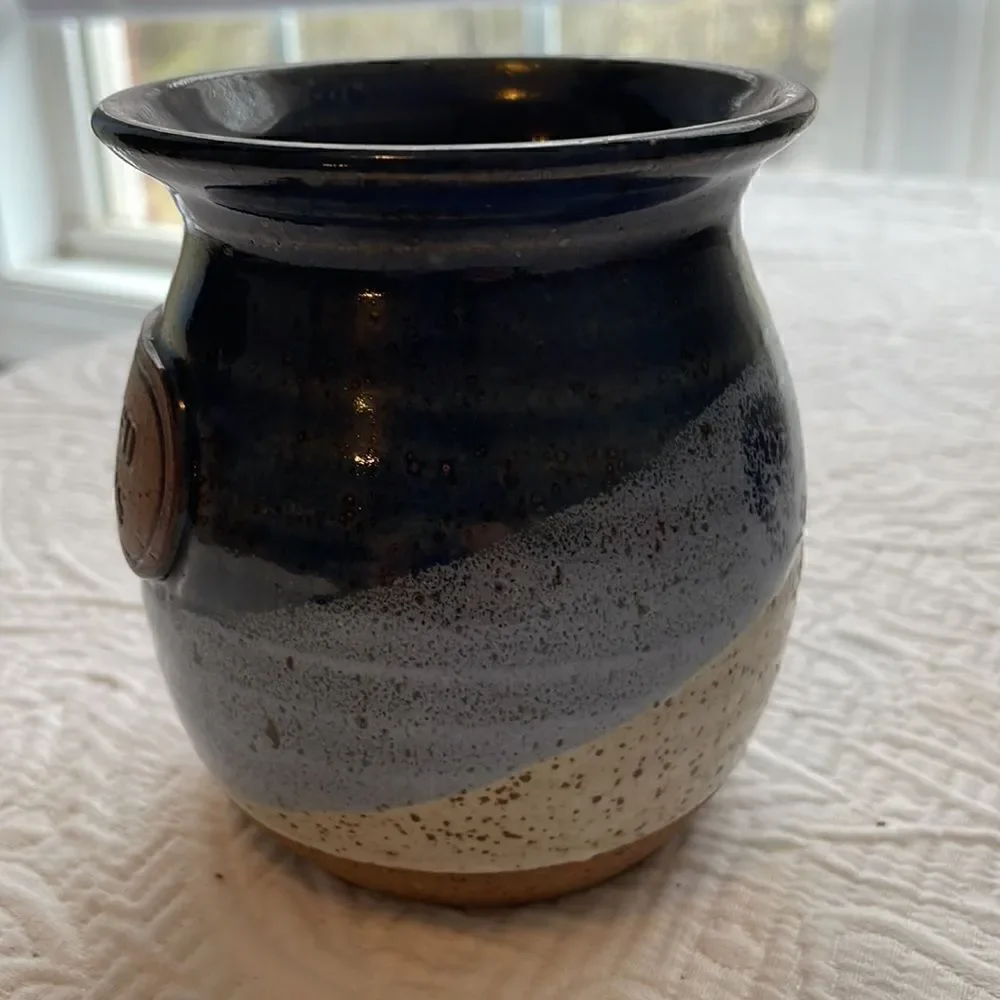 Broken Heart Beautiful Pottery Mug Cup - NWOB